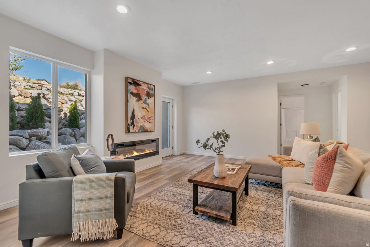 TRAVERSE MOUNTAIN - Residential