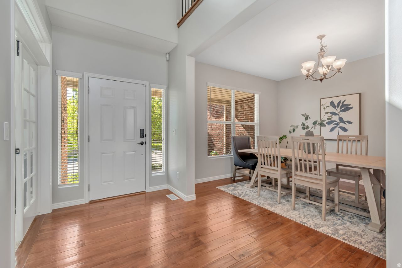 TRAVERSE MOUNTAIN - Residential