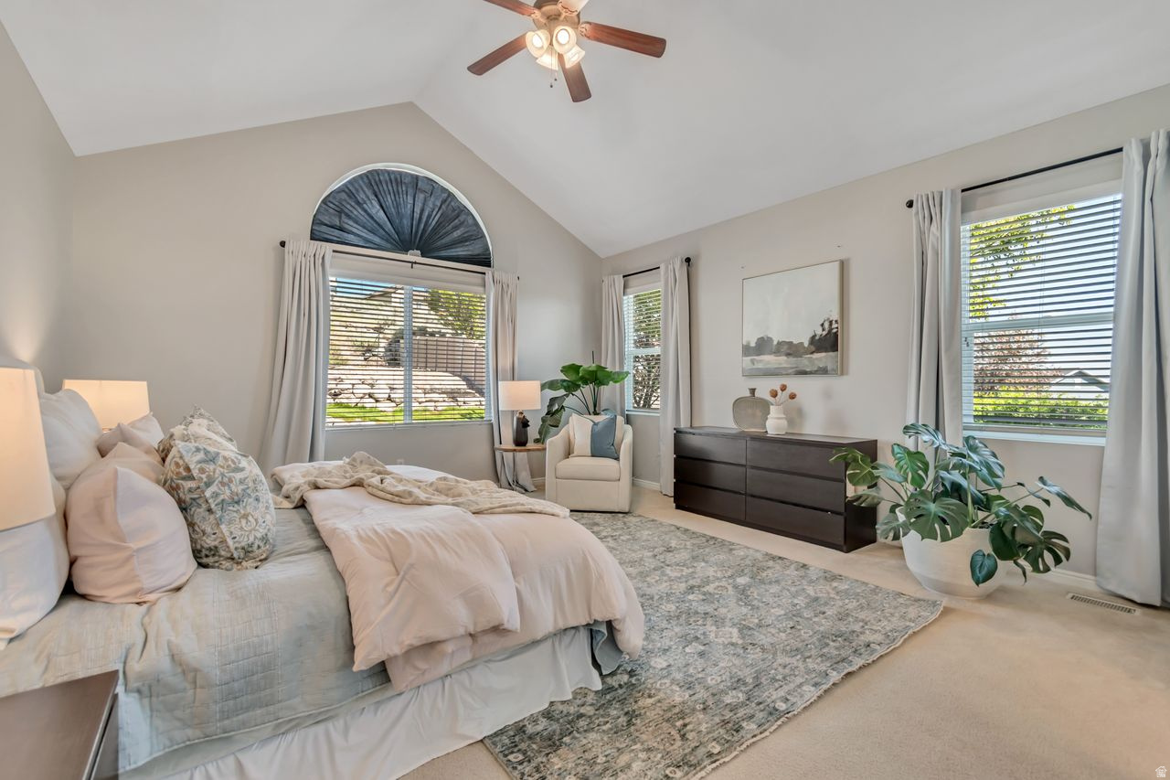 TRAVERSE MOUNTAIN - Residential