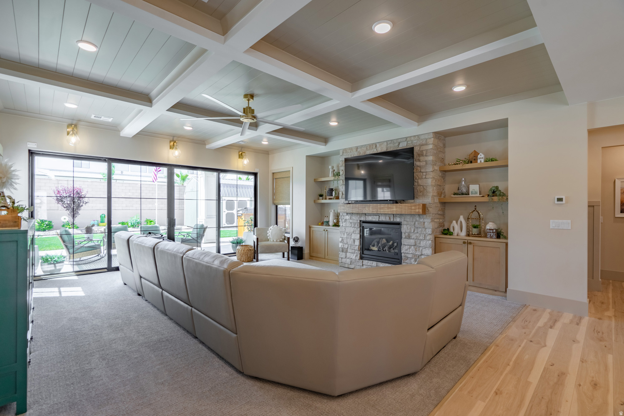 ARBORS 15 - Residential