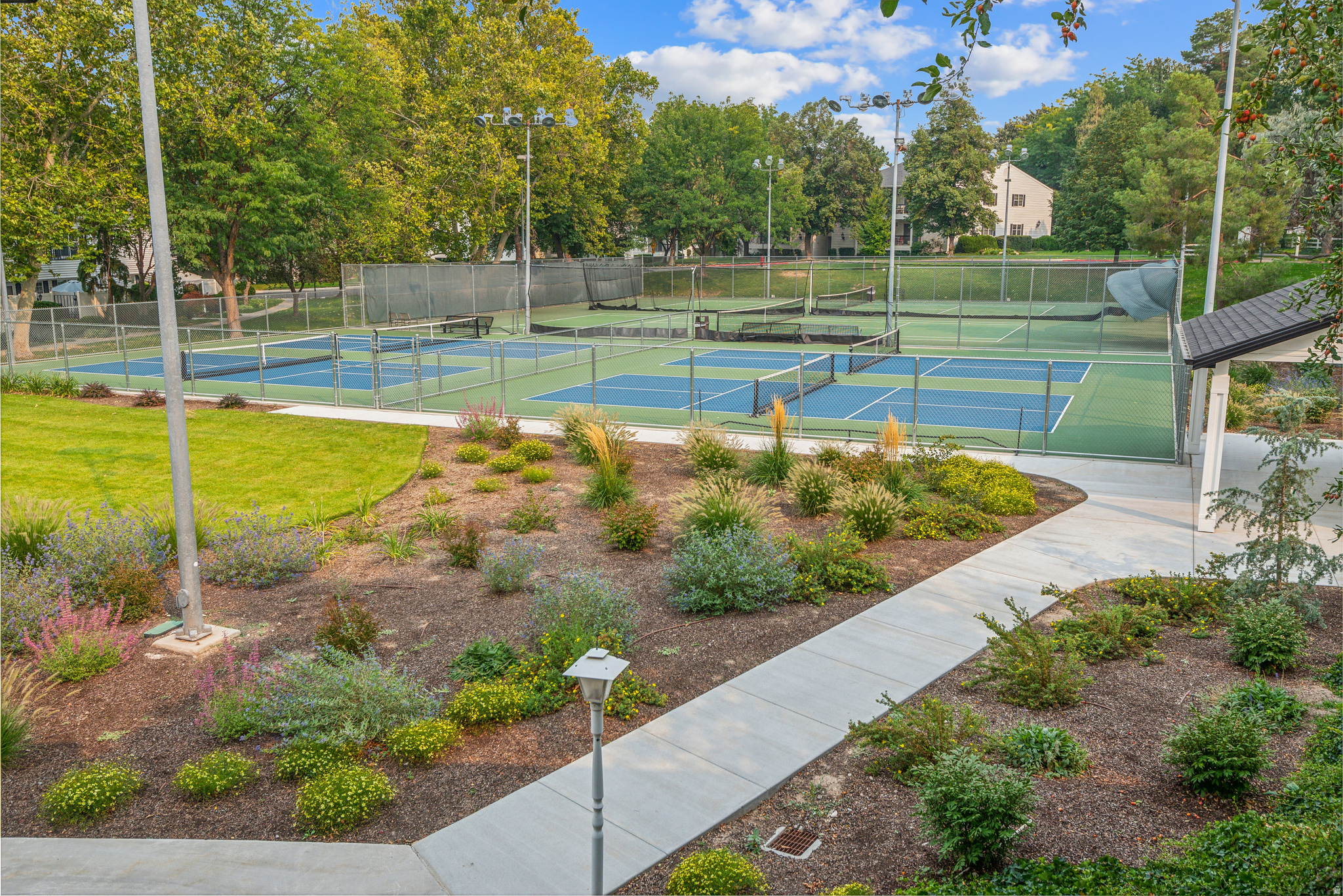 OLD FARM - Residential