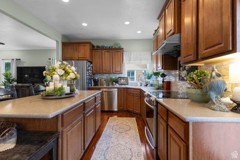 Tiny photo for 11061 S INDIGO SKY WAY, South Jordan, UT 84009 (MLS # 2096673)