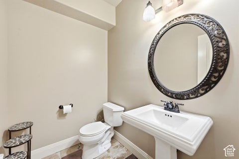 Tiny photo for 2578 E 8150 S, South Weber, UT 84405 (MLS # 2188481)