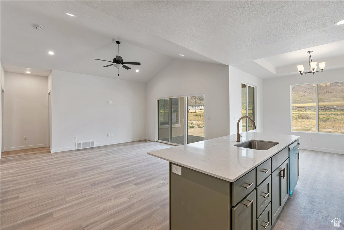 EAGLE POINT - Residential