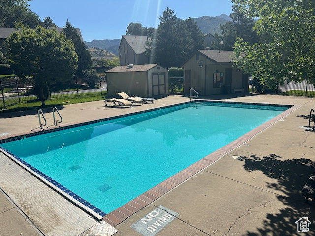 MILLSTONE MANOR - Residential