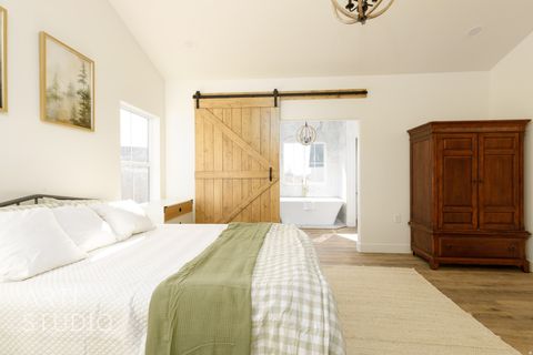 Tiny photo for 1283 S 500 W, Manti, UT 84642 (MLS # 2134504)