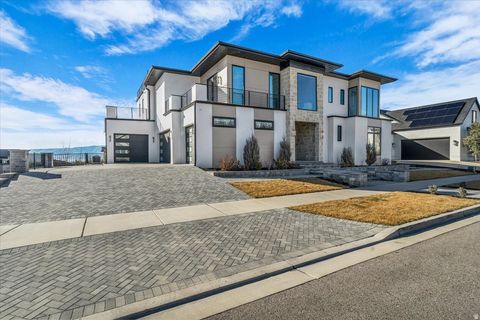 Tiny photo for 2152 S 30 W, Orem, UT 84058 (MLS # 2143375)