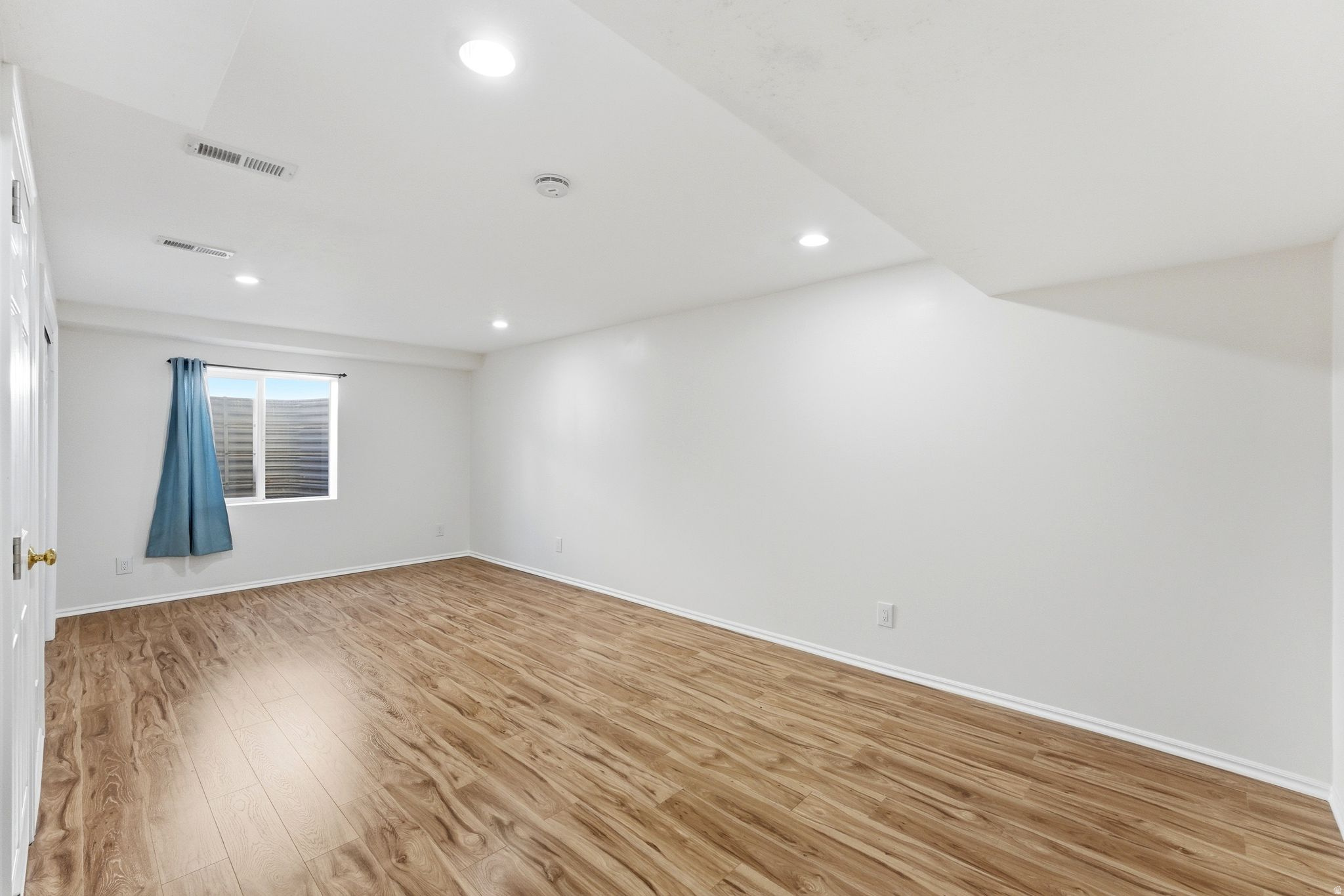 MEADOWS - Residential