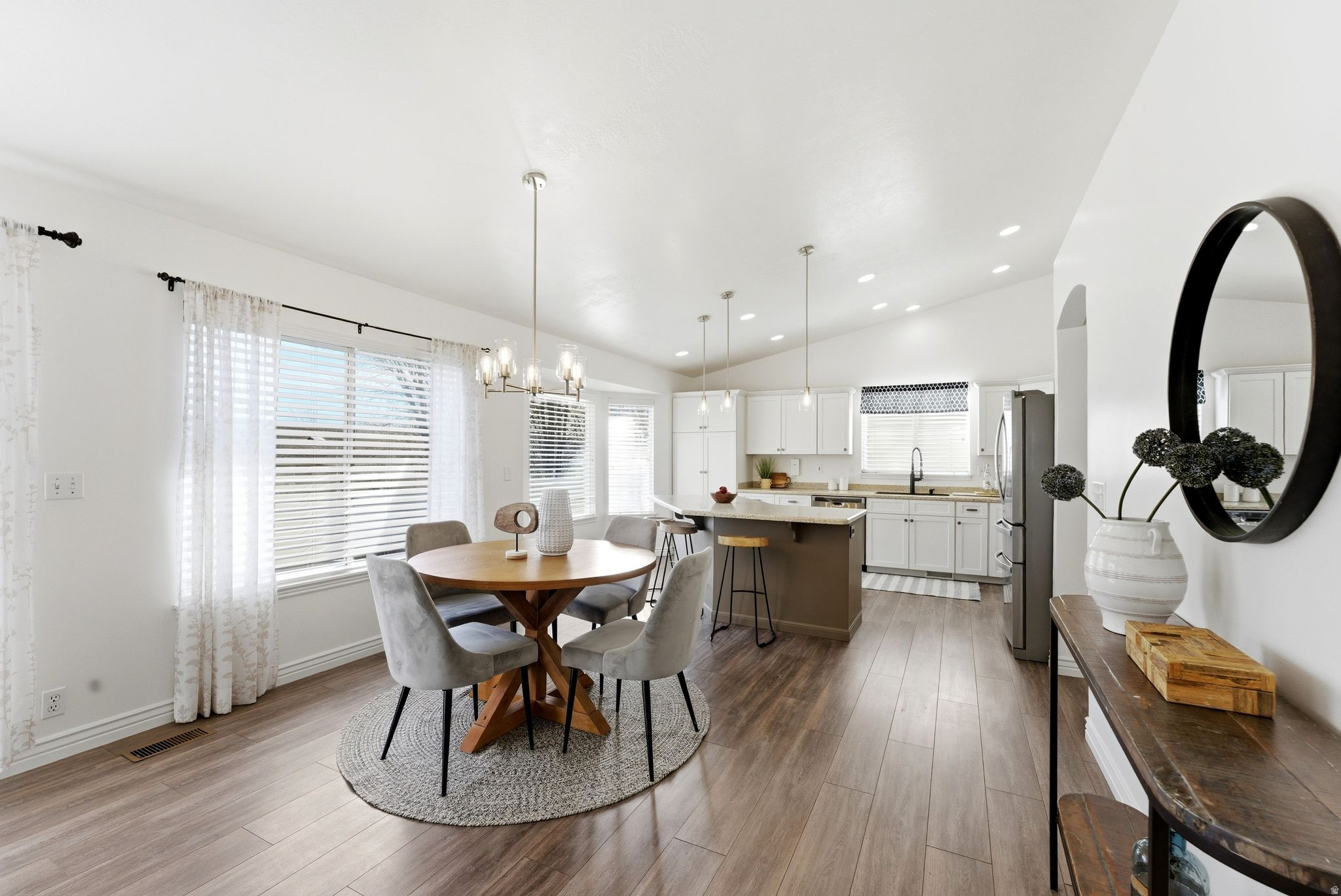 MEADOWS - Residential