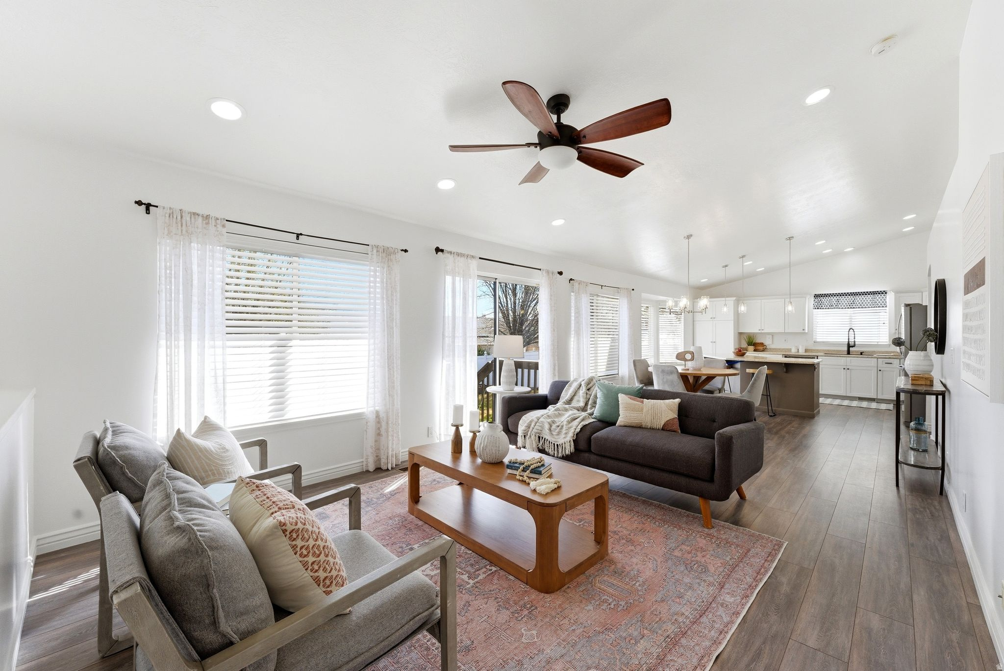 MEADOWS - Residential