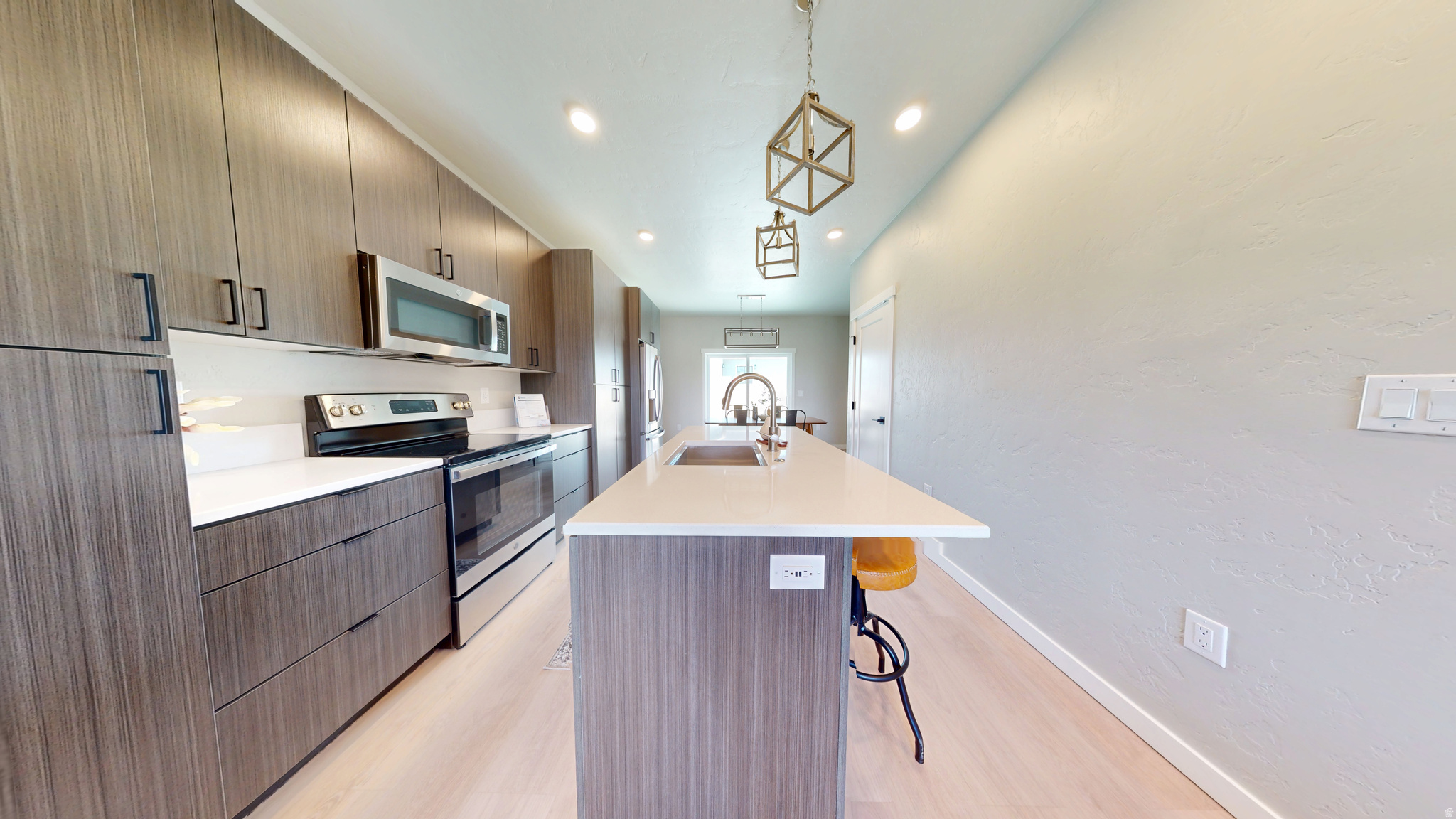 DESERT CANYONS - Residential