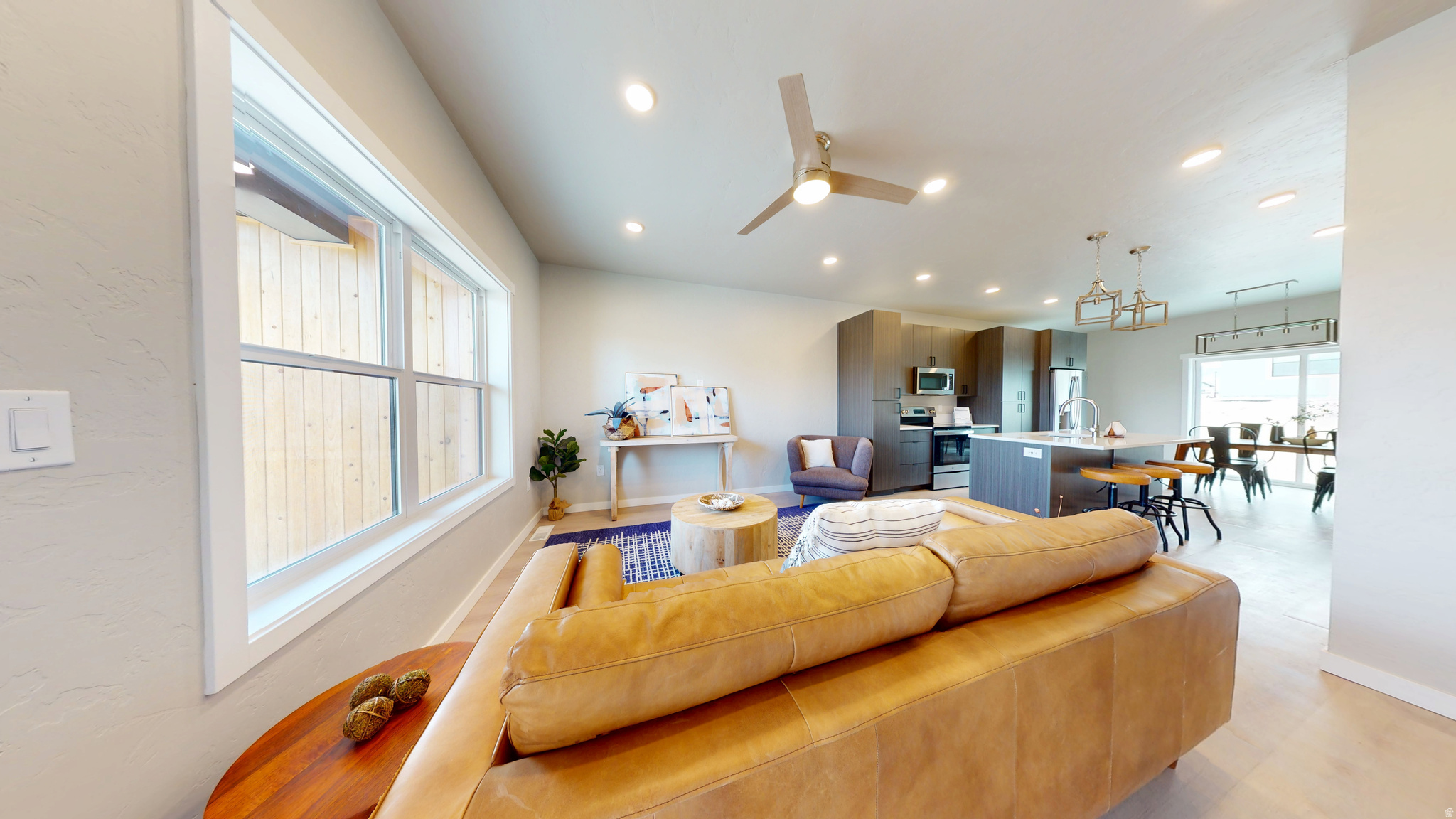 DESERT CANYONS - Residential