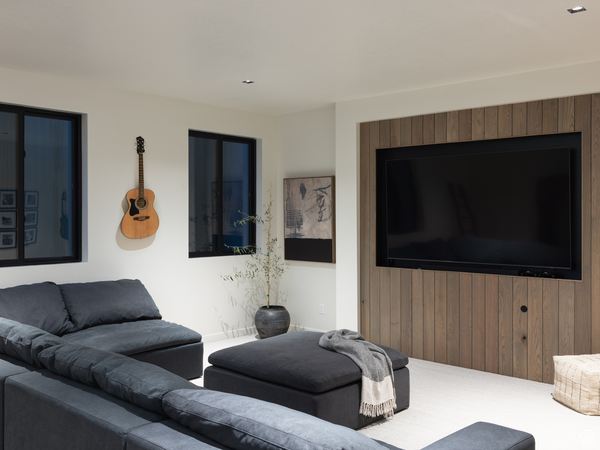 QUAIL CANYON - Residential