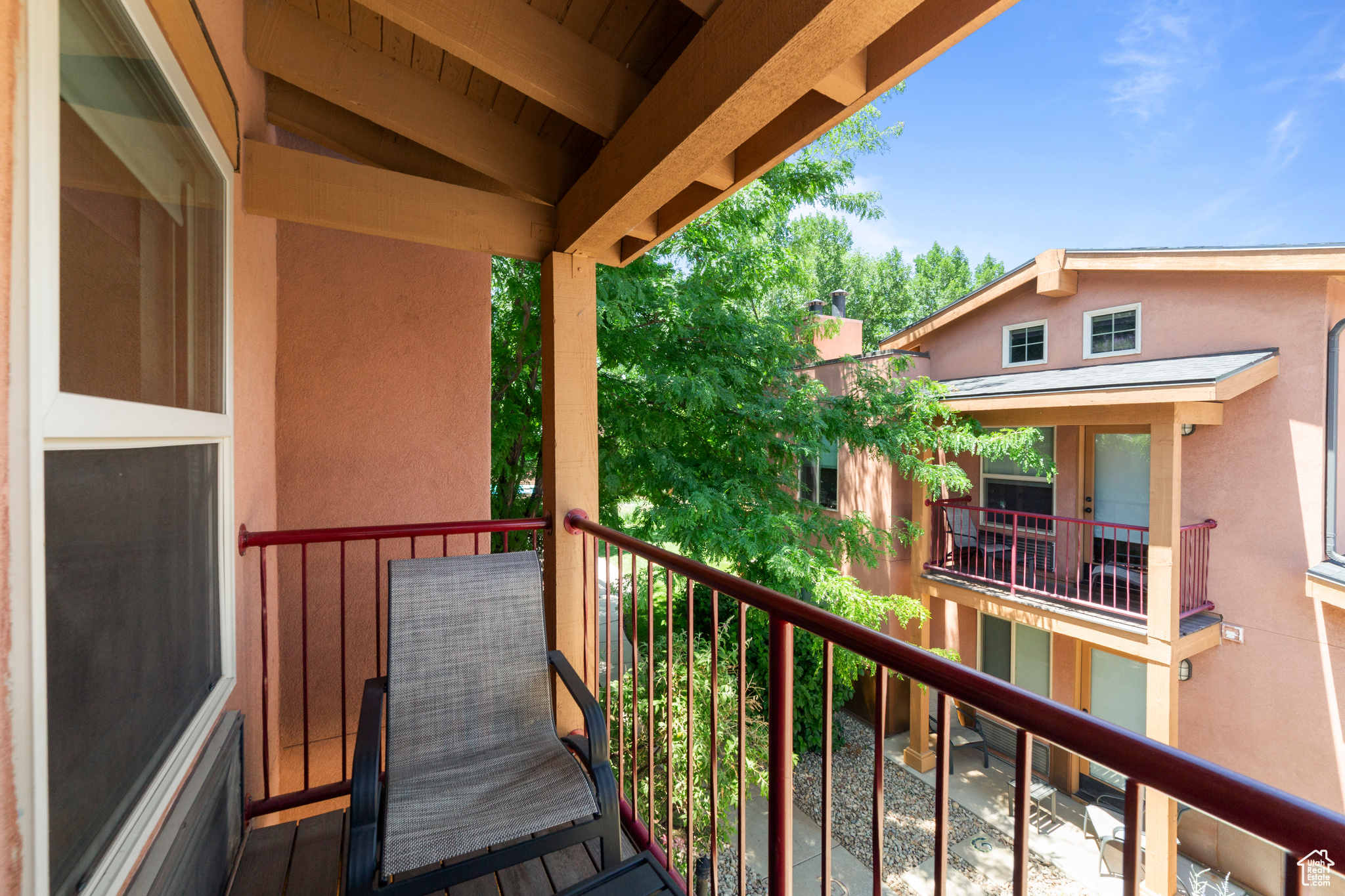 THE GONZO INN - Residential