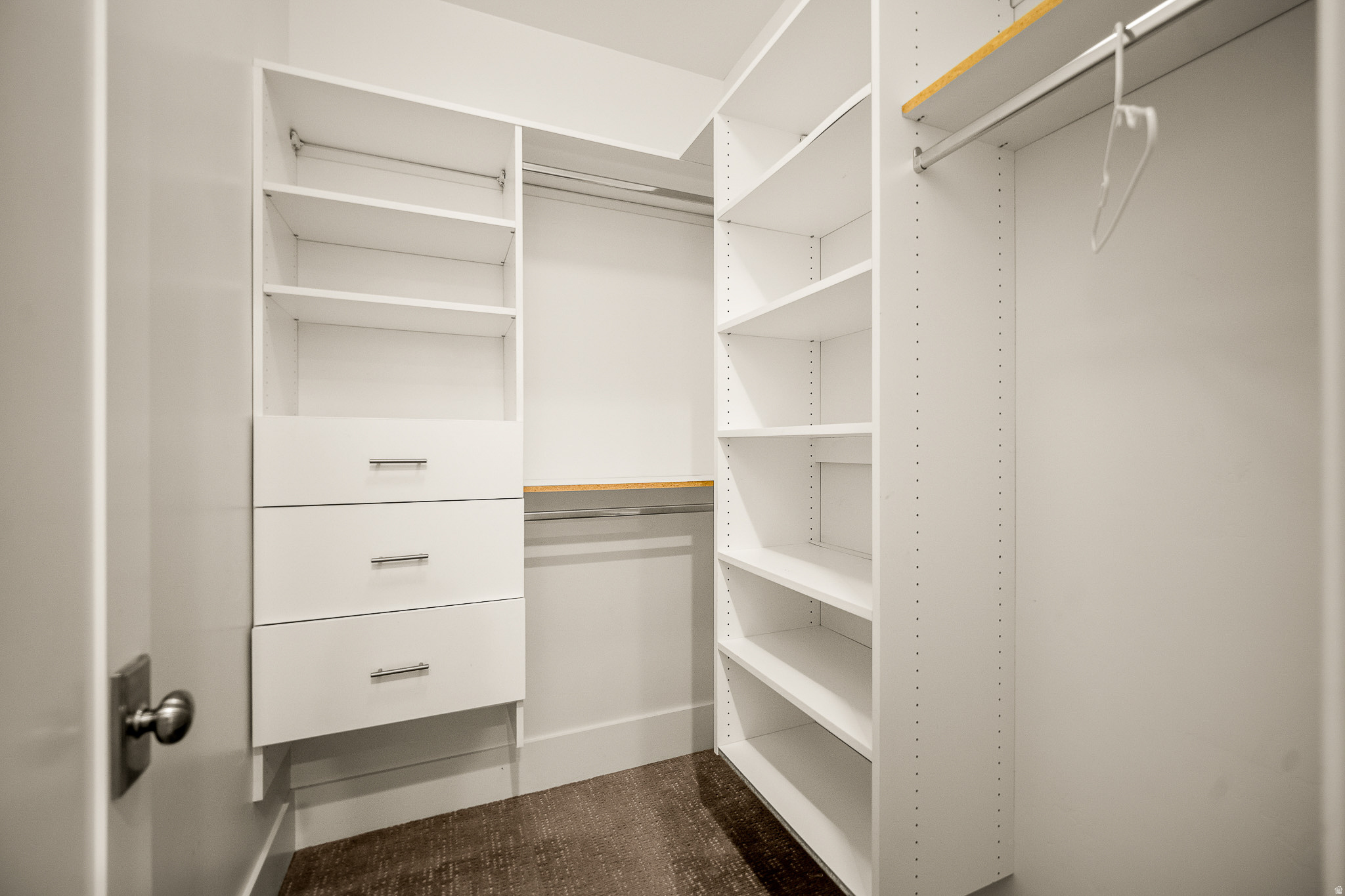 VINEYARDS - Residential