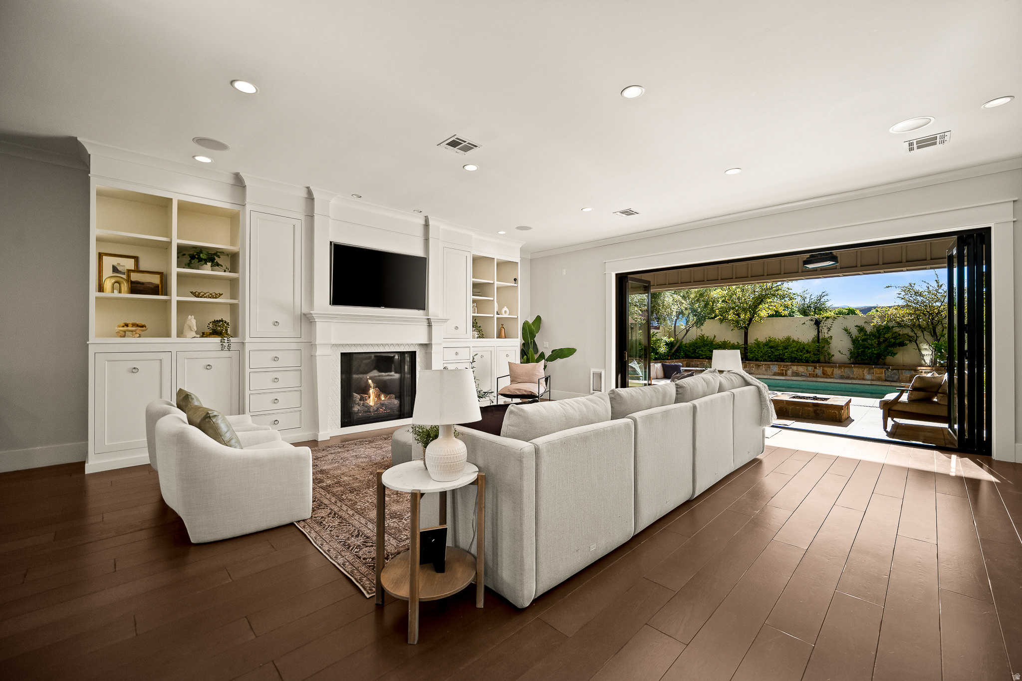 VINEYARDS - Residential