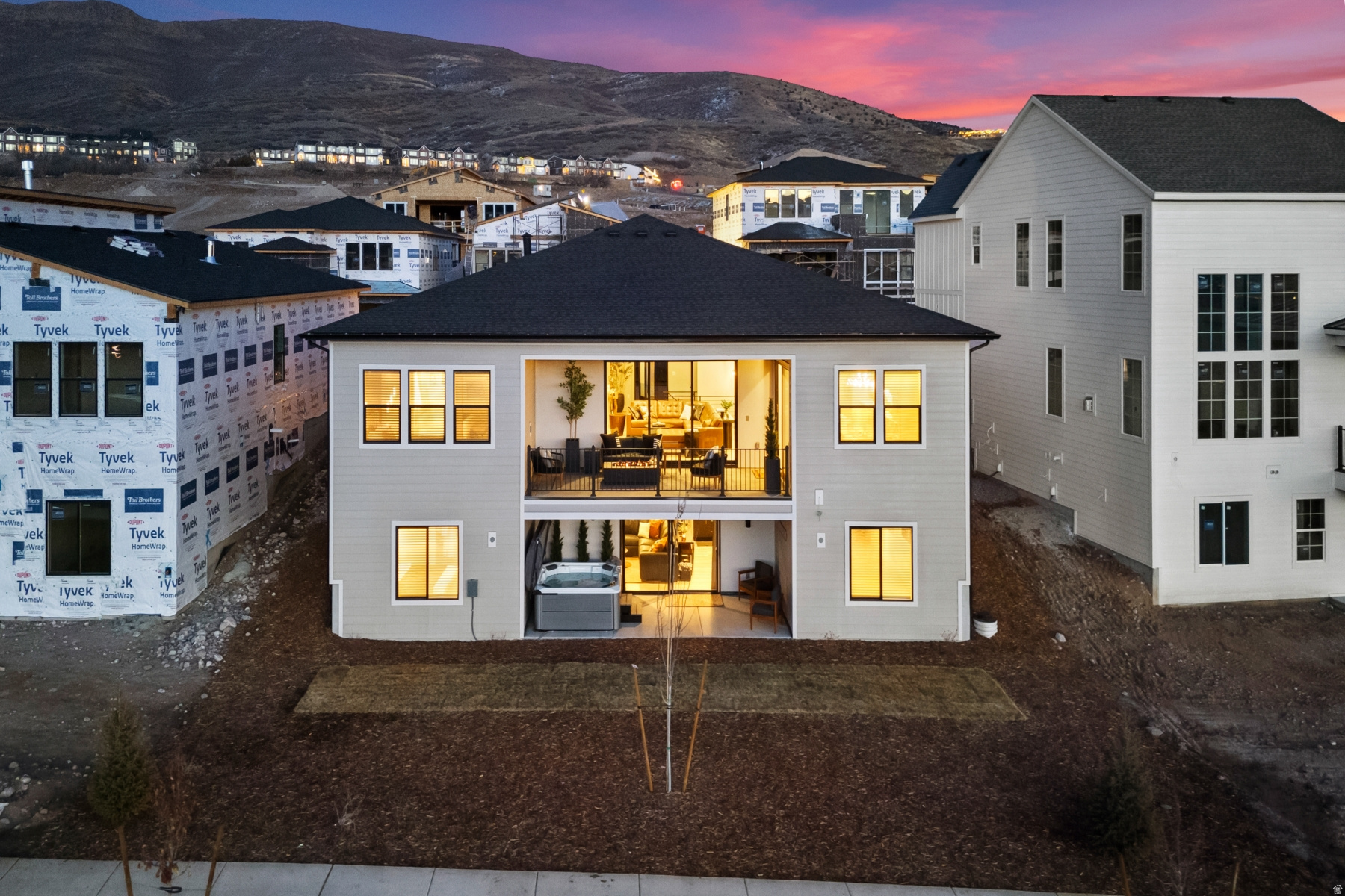 JORDANELLE RIDGE - Residential