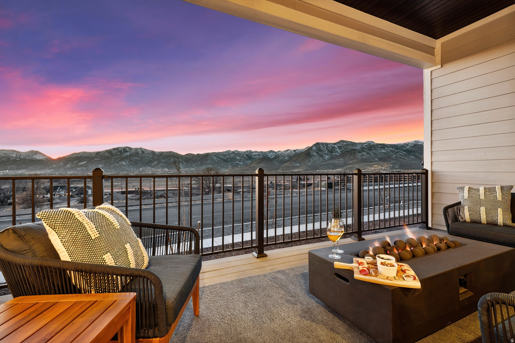 JORDANELLE RIDGE - Residential