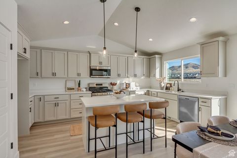 Tiny photo for 3714 N DAFFODIL DR, Eagle Mountain, UT 84005 (MLS # 2114027)