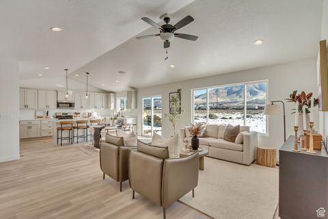 Tiny photo for 3714 N DAFFODIL DR, Eagle Mountain, UT 84005 (MLS # 2114027)