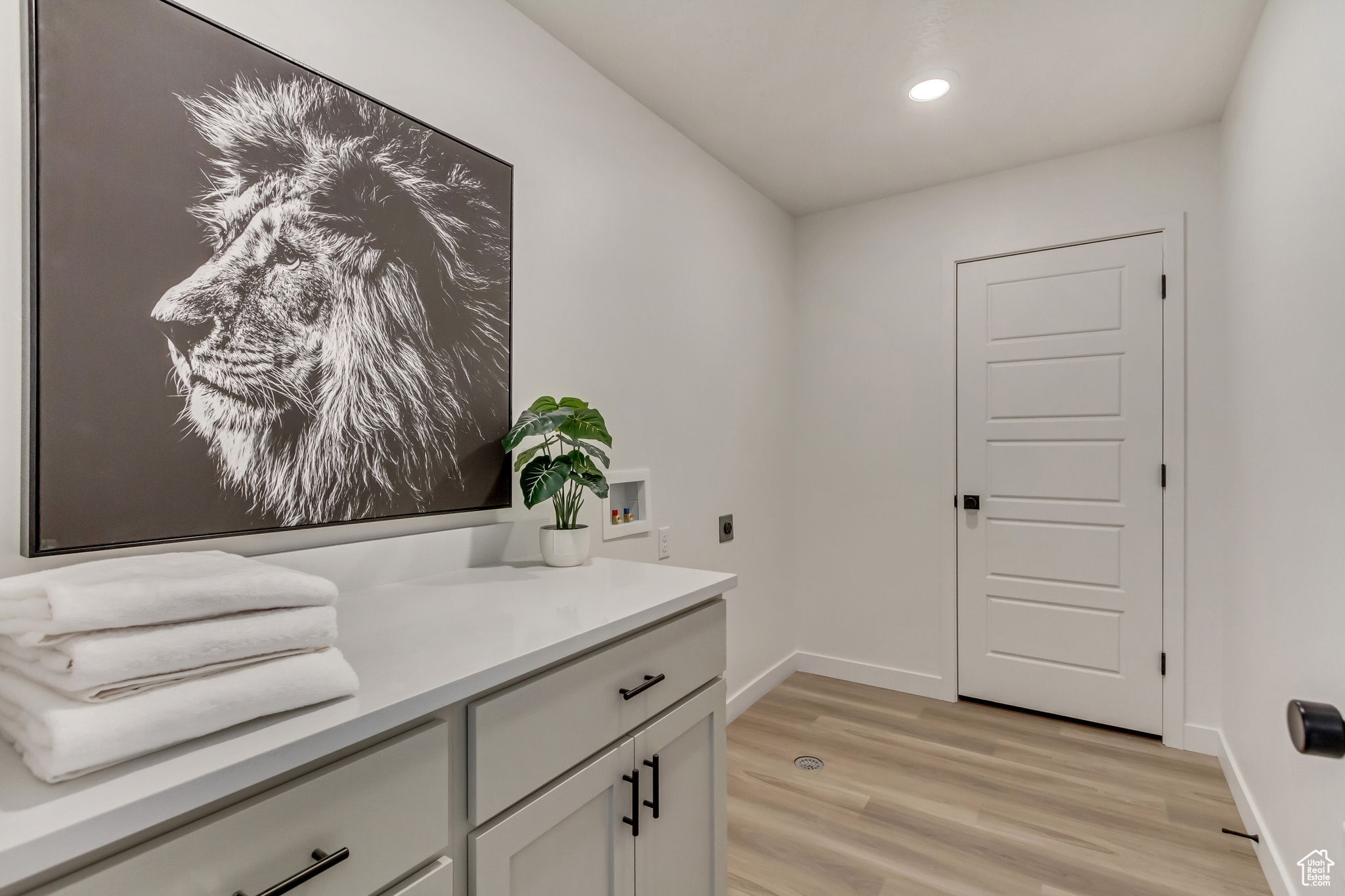 EAGLE POINT - Residential