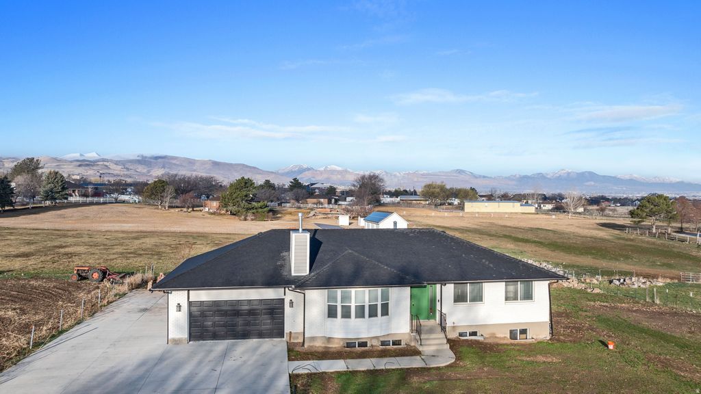Photo of 14990 S 1800 W, Bluffdale, UT 84065 (MLS # 2141151)