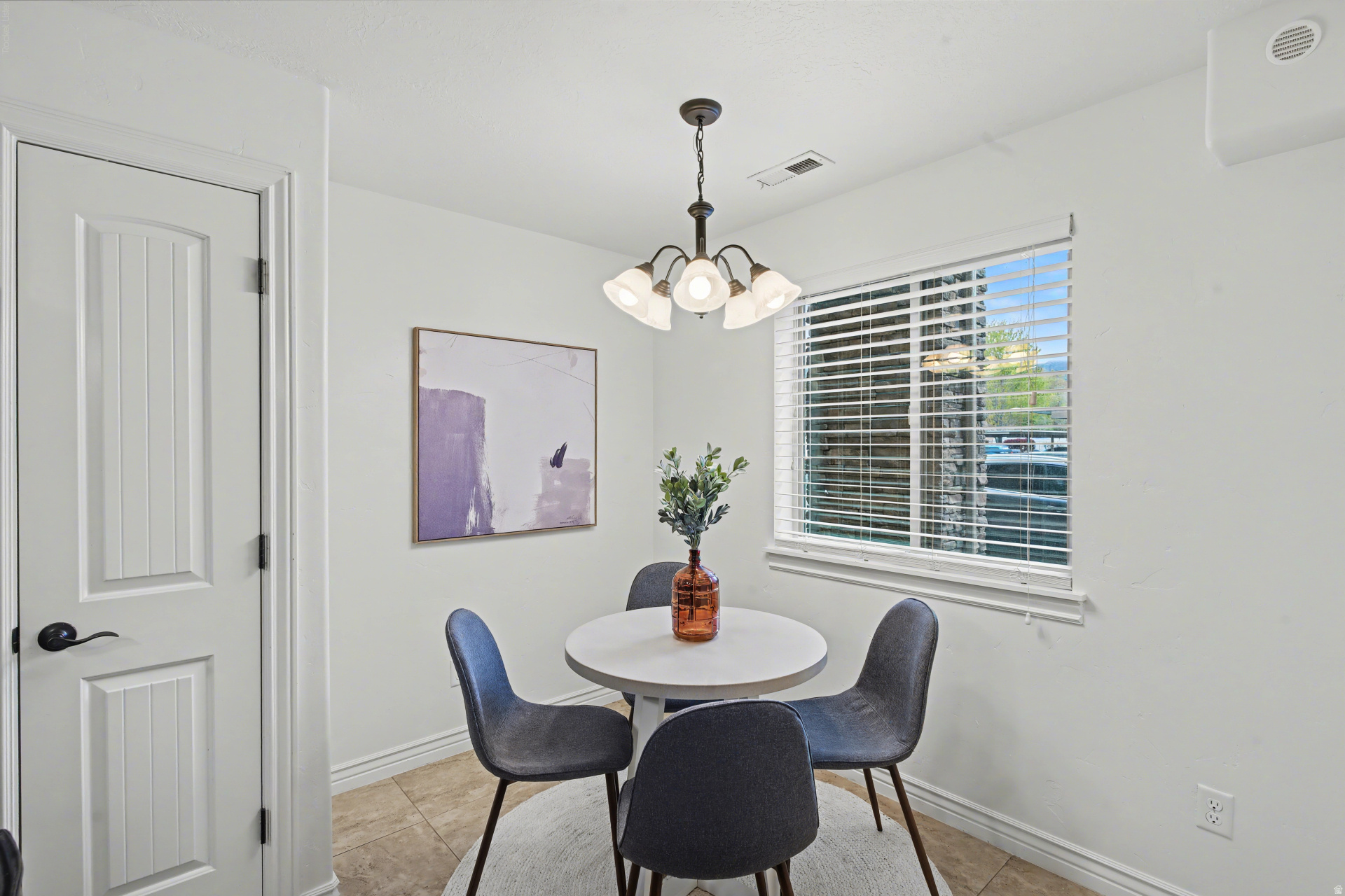 CREEKSIDE VILLAGE CONDOMINIUMS - Residential