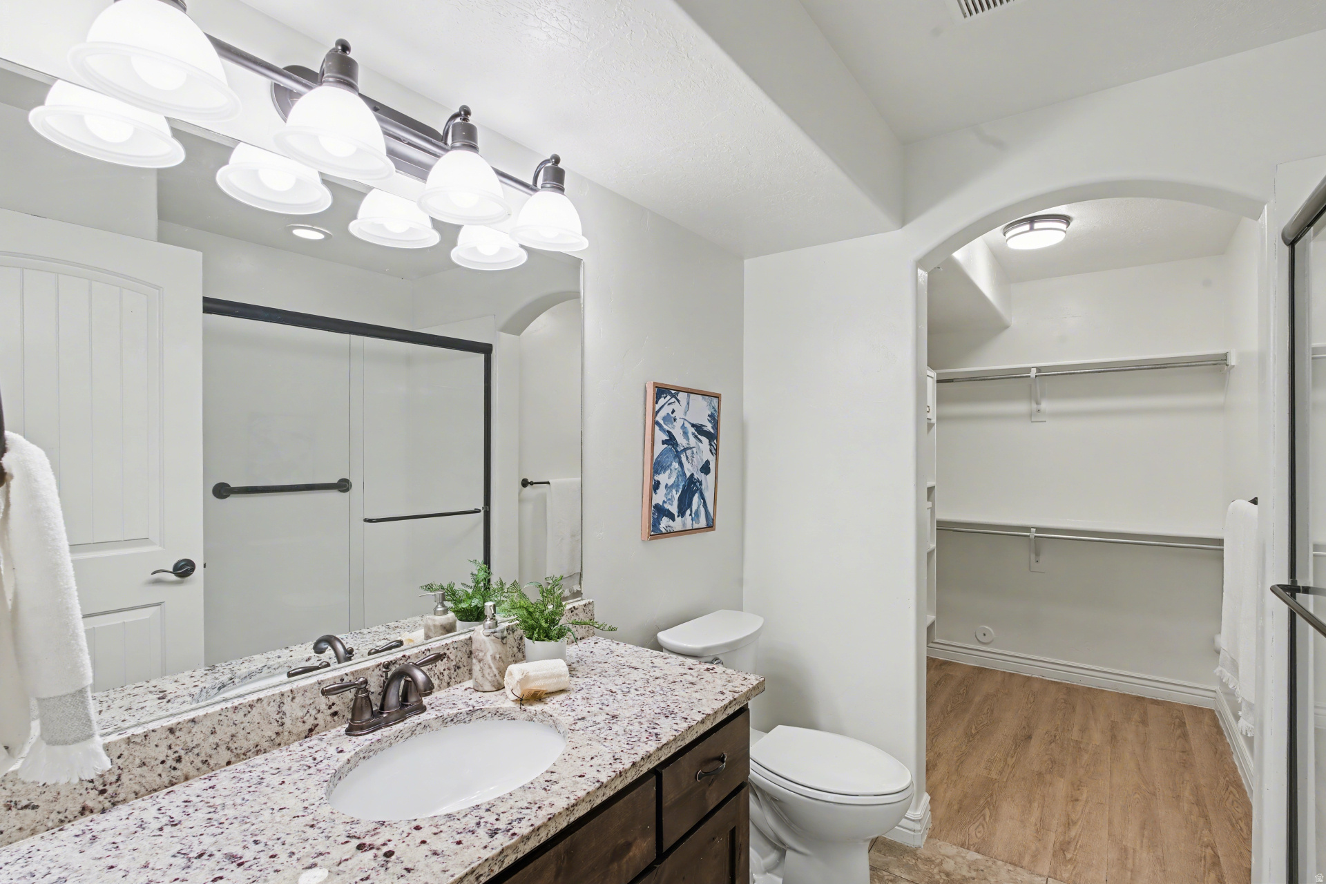 CREEKSIDE VILLAGE CONDOMINIUMS - Residential