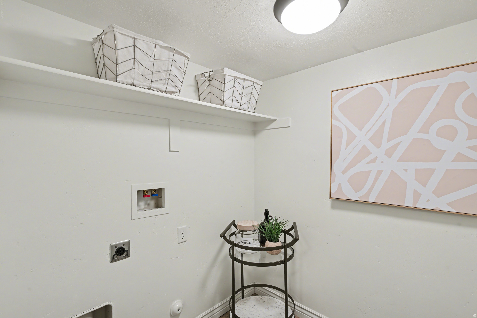 CREEKSIDE VILLAGE CONDOMINIUMS - Residential