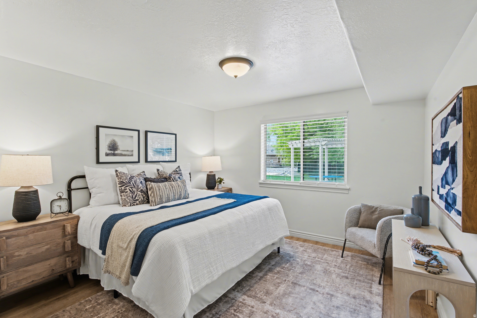 CREEKSIDE VILLAGE CONDOMINIUMS - Residential