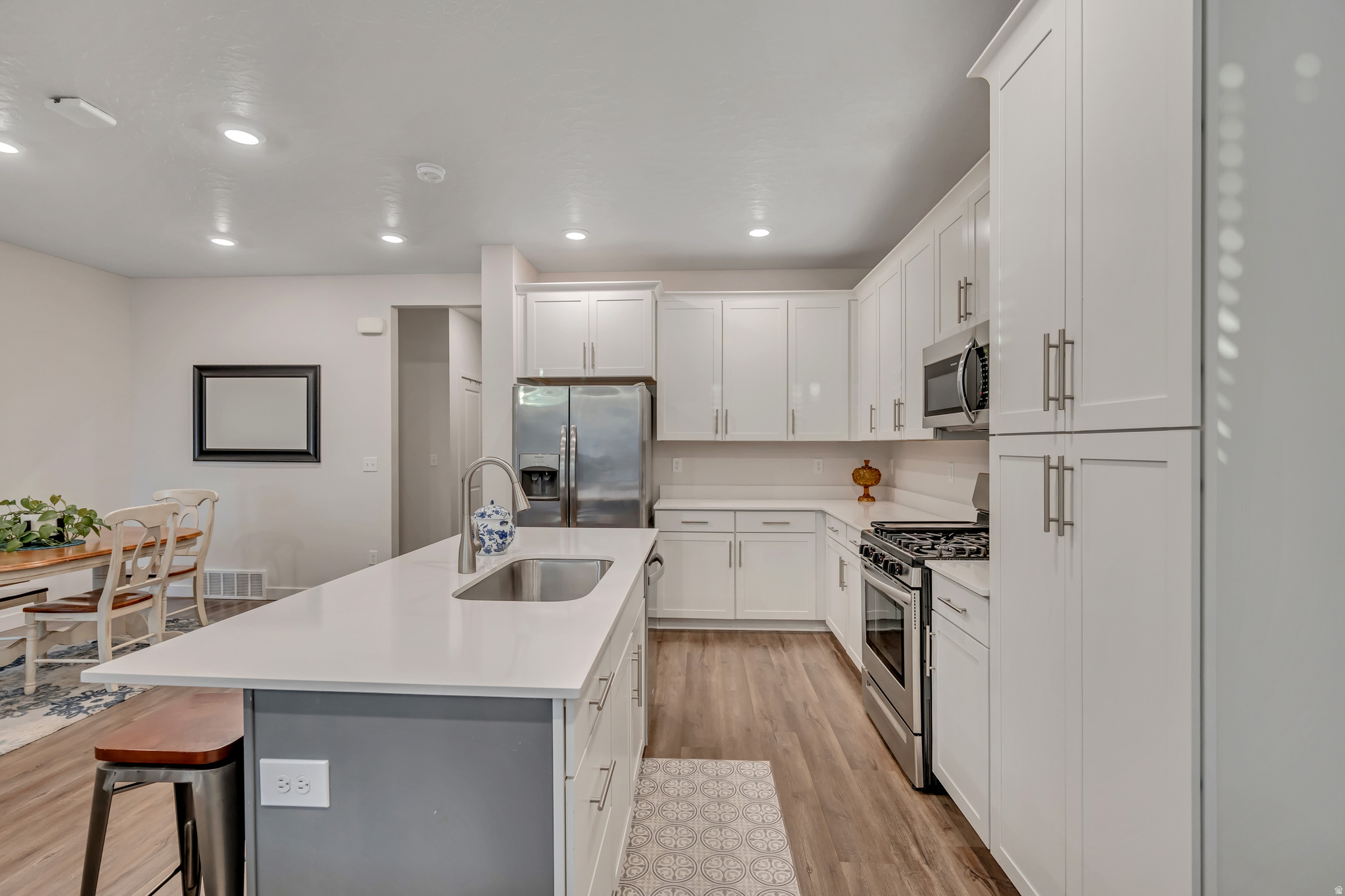 RIDGE SUB - Residential