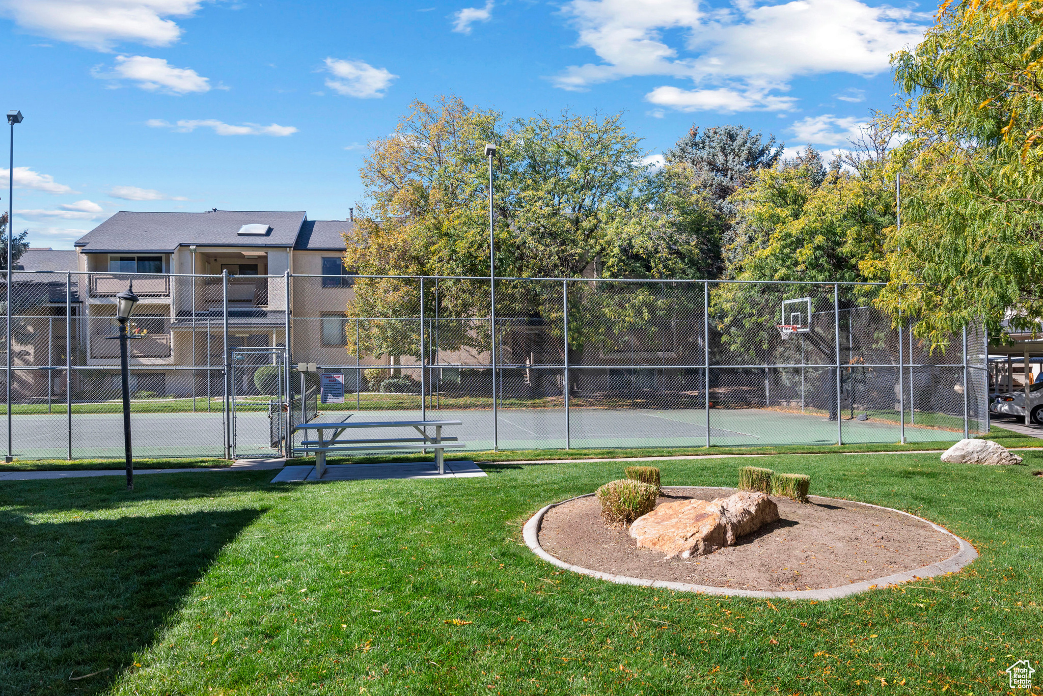 HILL CREEK  CONDM - Residential