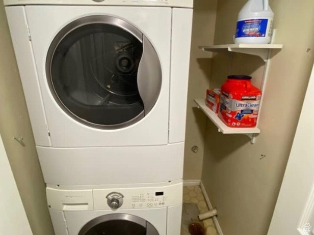 HILL CREEK  CONDM - Residential