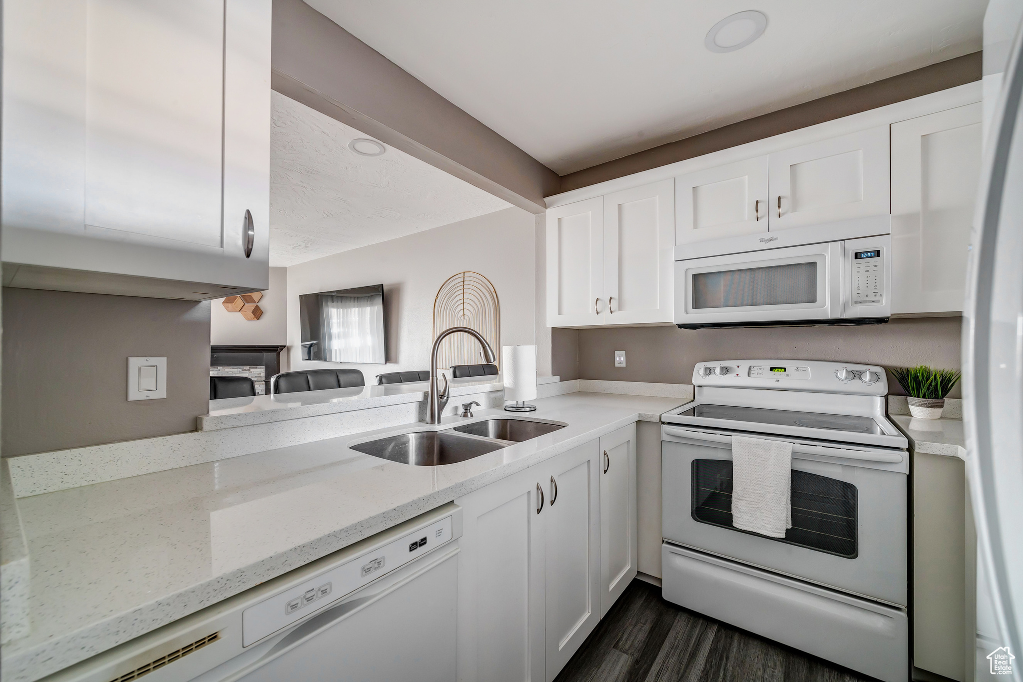 HILL CREEK  CONDM - Residential