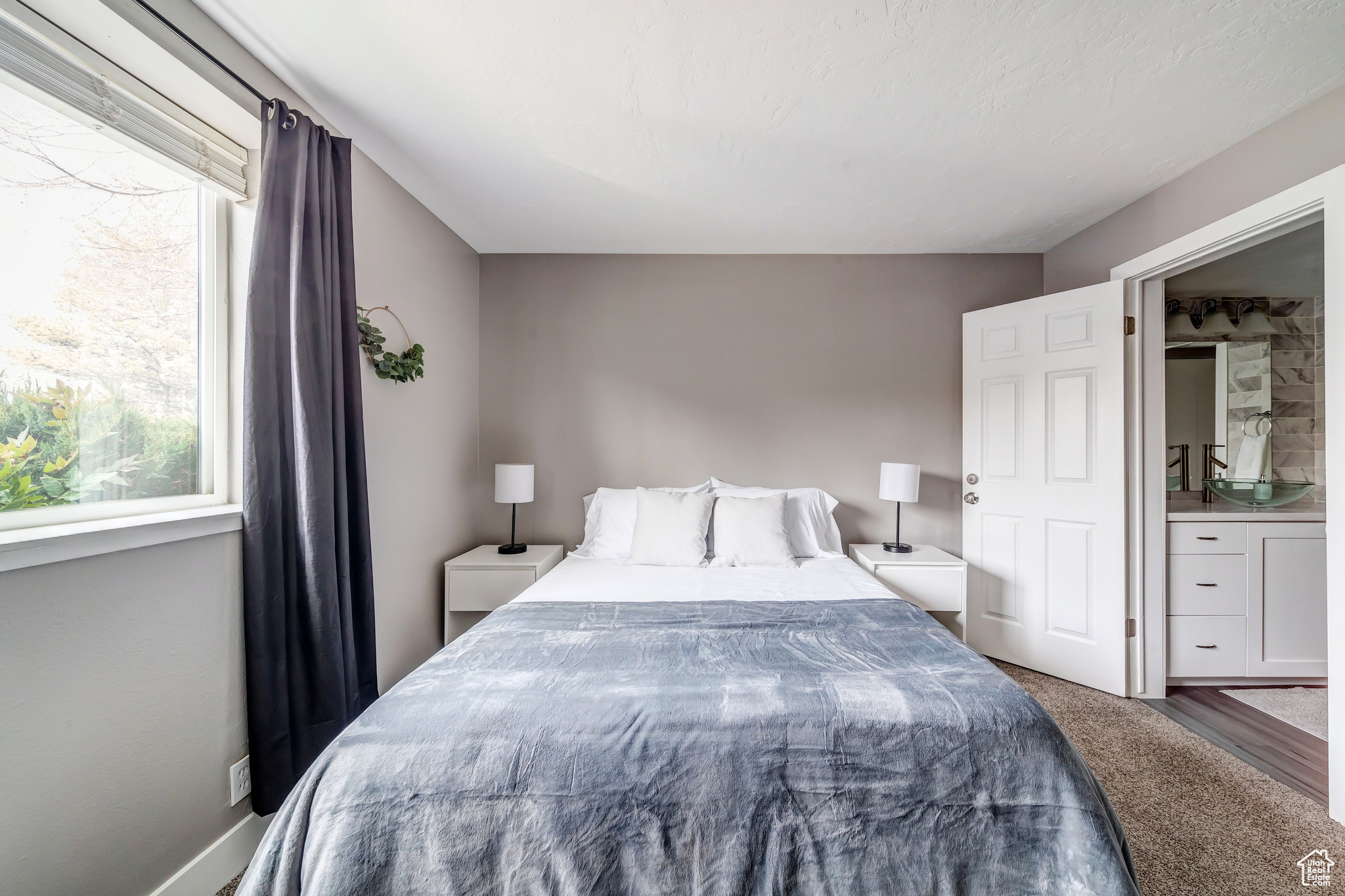 HILL CREEK  CONDM - Residential