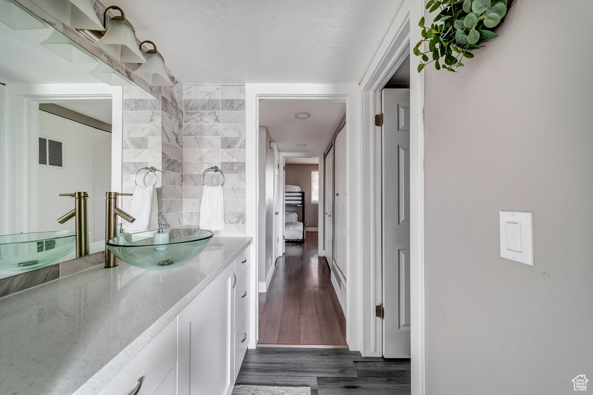 HILL CREEK  CONDM - Residential