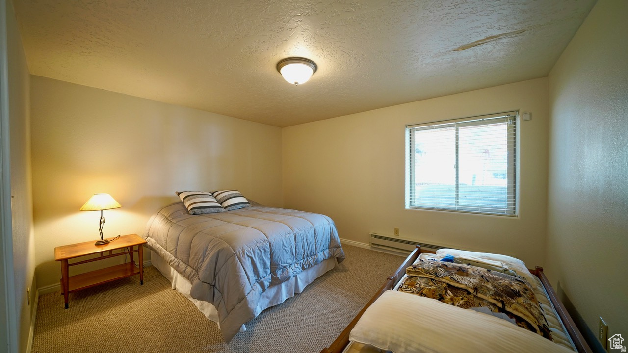 THE HOLLOWS - Residential