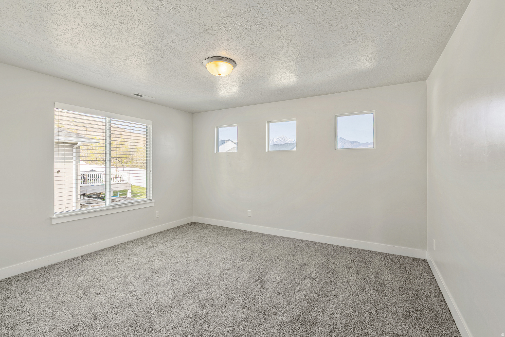 CANYON HILLS - Residential