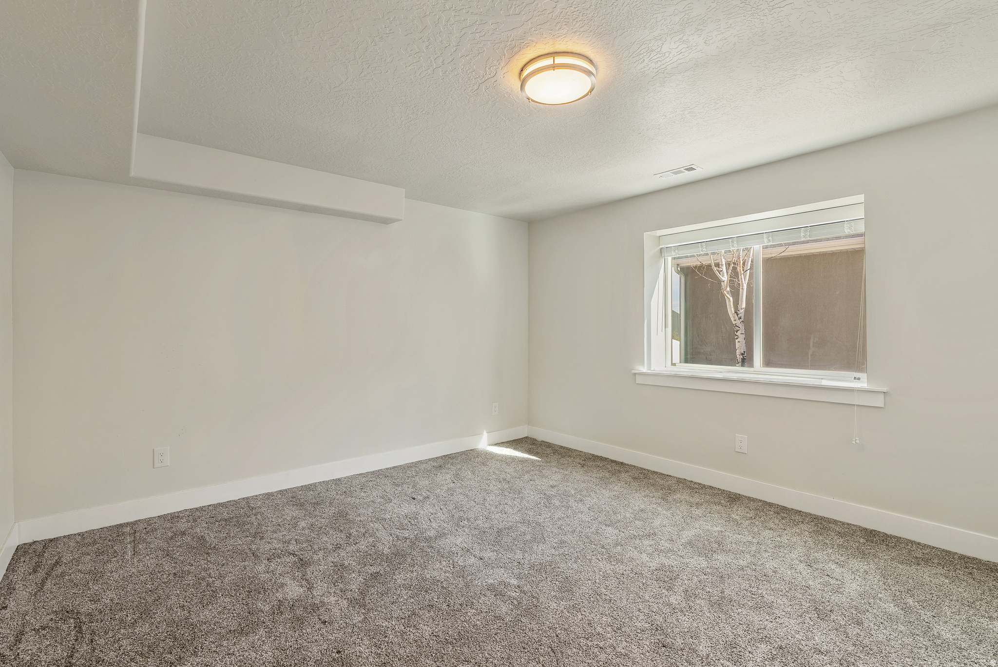 CANYON HILLS - Residential