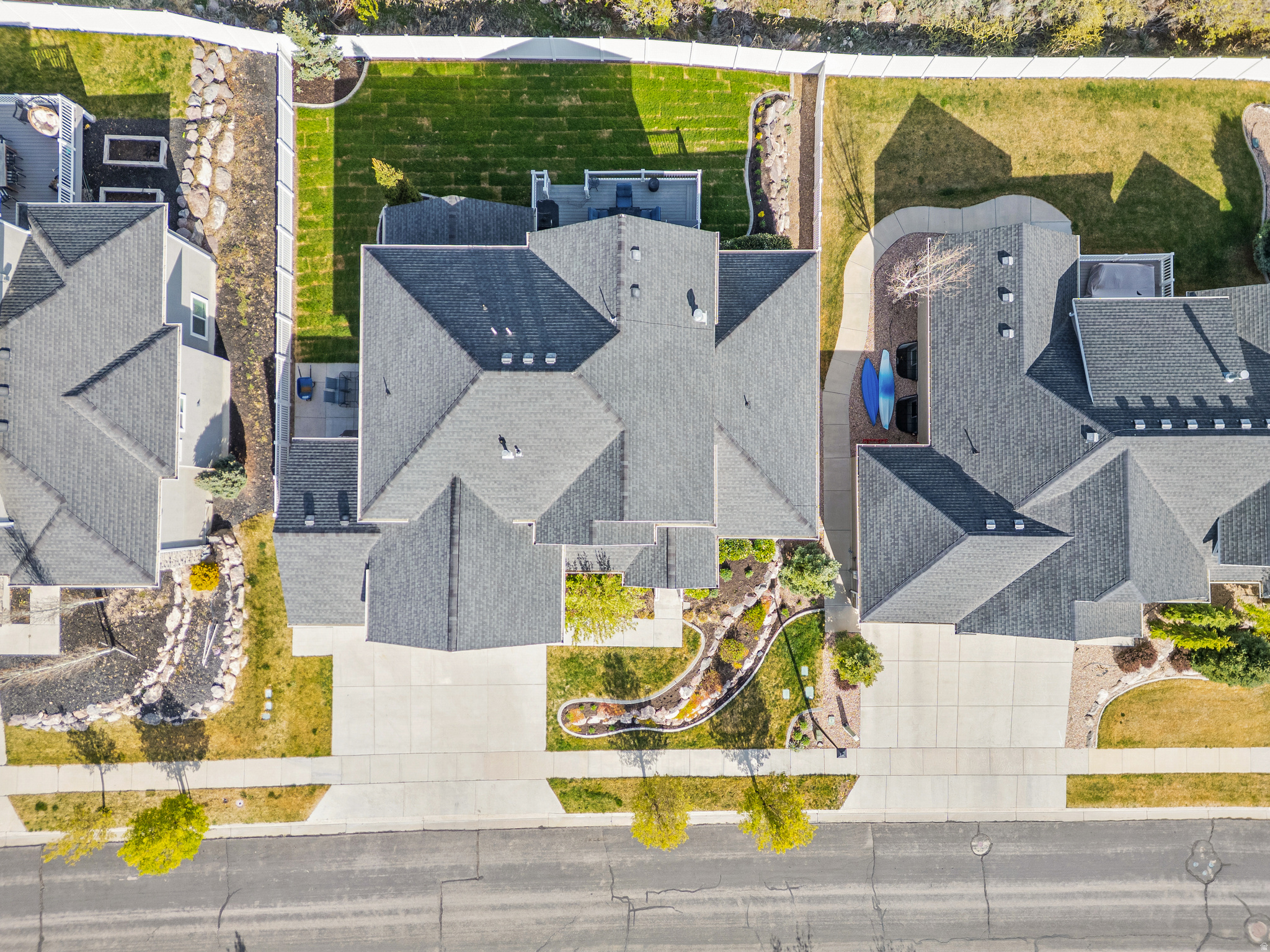 CANYON HILLS - Residential