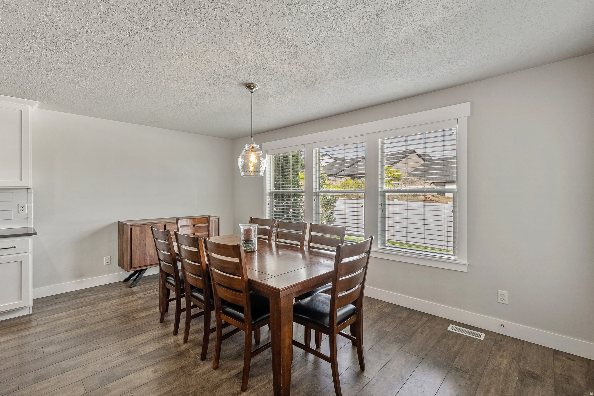 CANYON HILLS - Residential