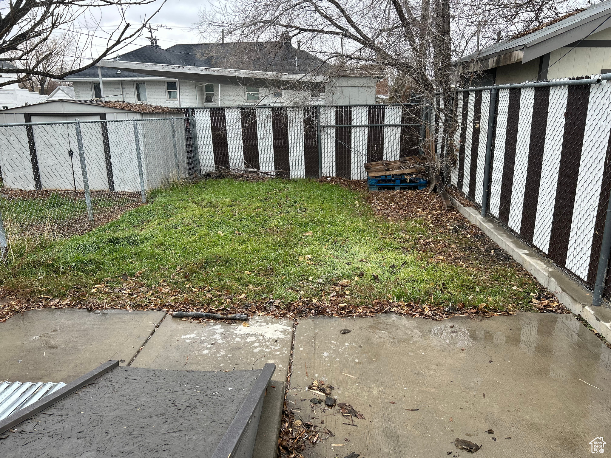 HANSEN'S SUB - Residential Lease