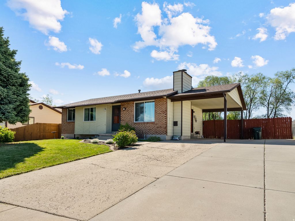 Photo of 4107 W KESTREL DR S, West Valley City, UT 84120 (MLS # 2154500)