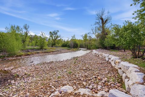 Tiny photo for 1034 S 9150 E, Huntsville, UT 84317 (MLS # 2154352)