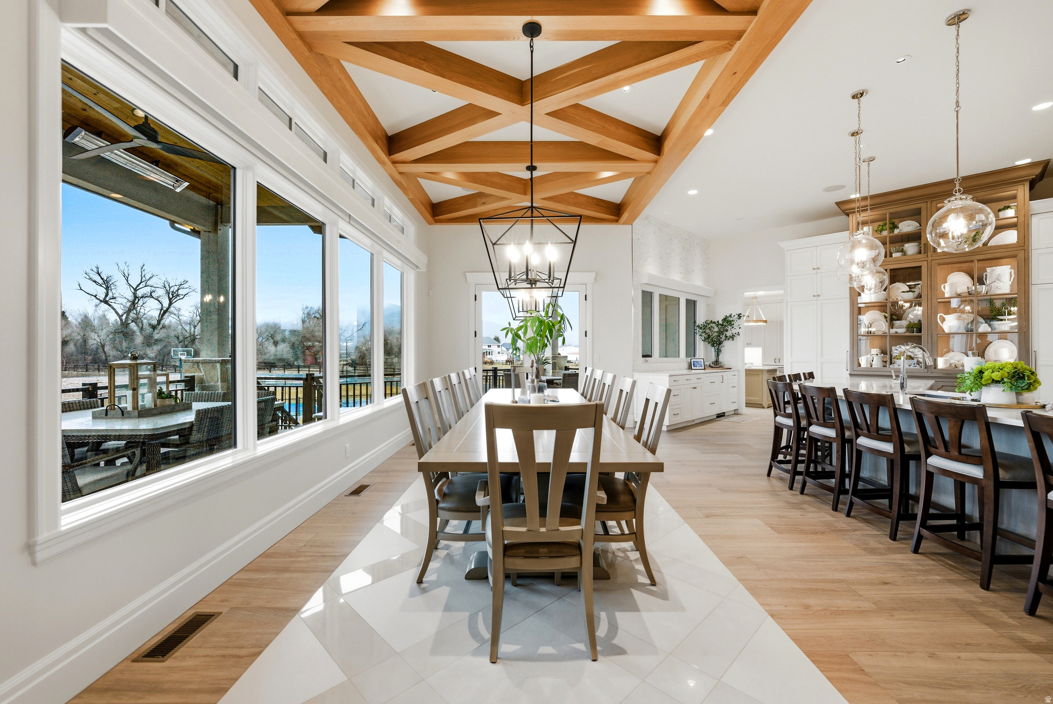 SILVER SUMMIT ESTATES - Residential