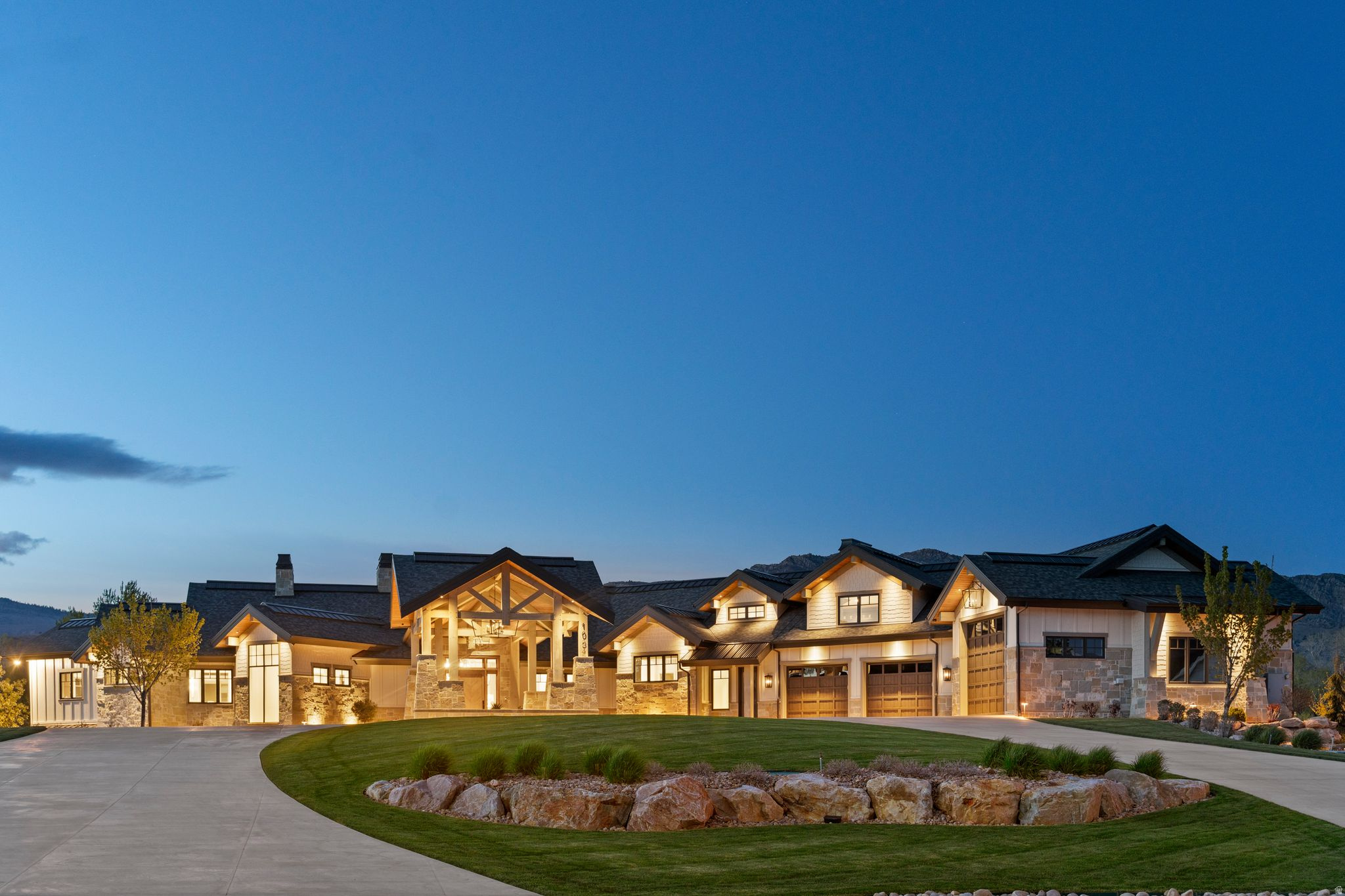 SILVER SUMMIT ESTATES - Residential
