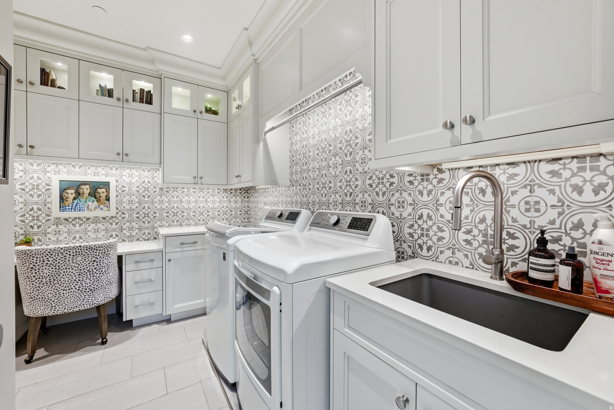 SILVER SUMMIT ESTATES - Residential