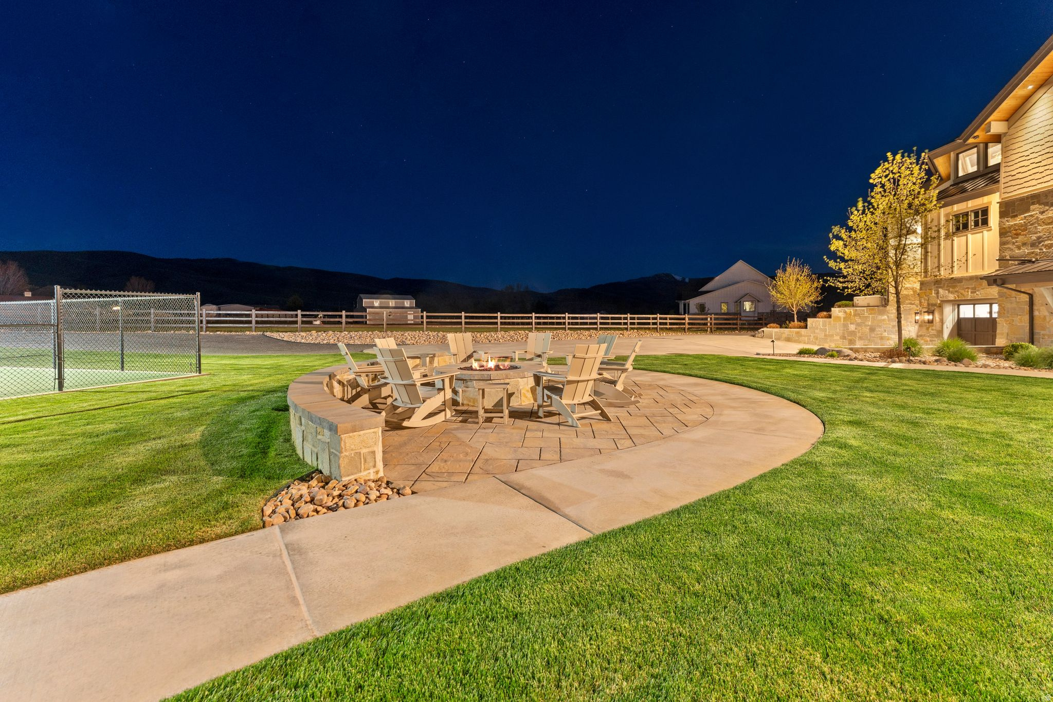 SILVER SUMMIT ESTATES - Residential