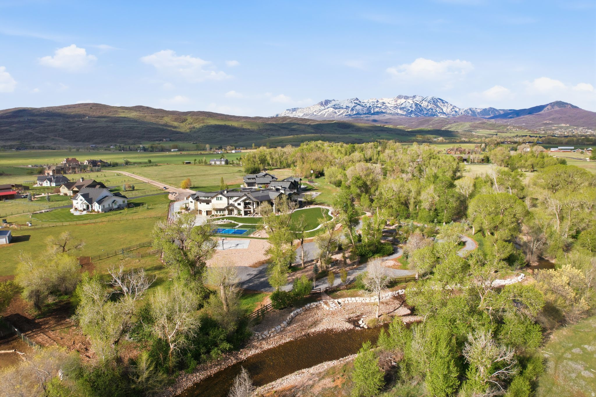 SILVER SUMMIT ESTATES - Residential