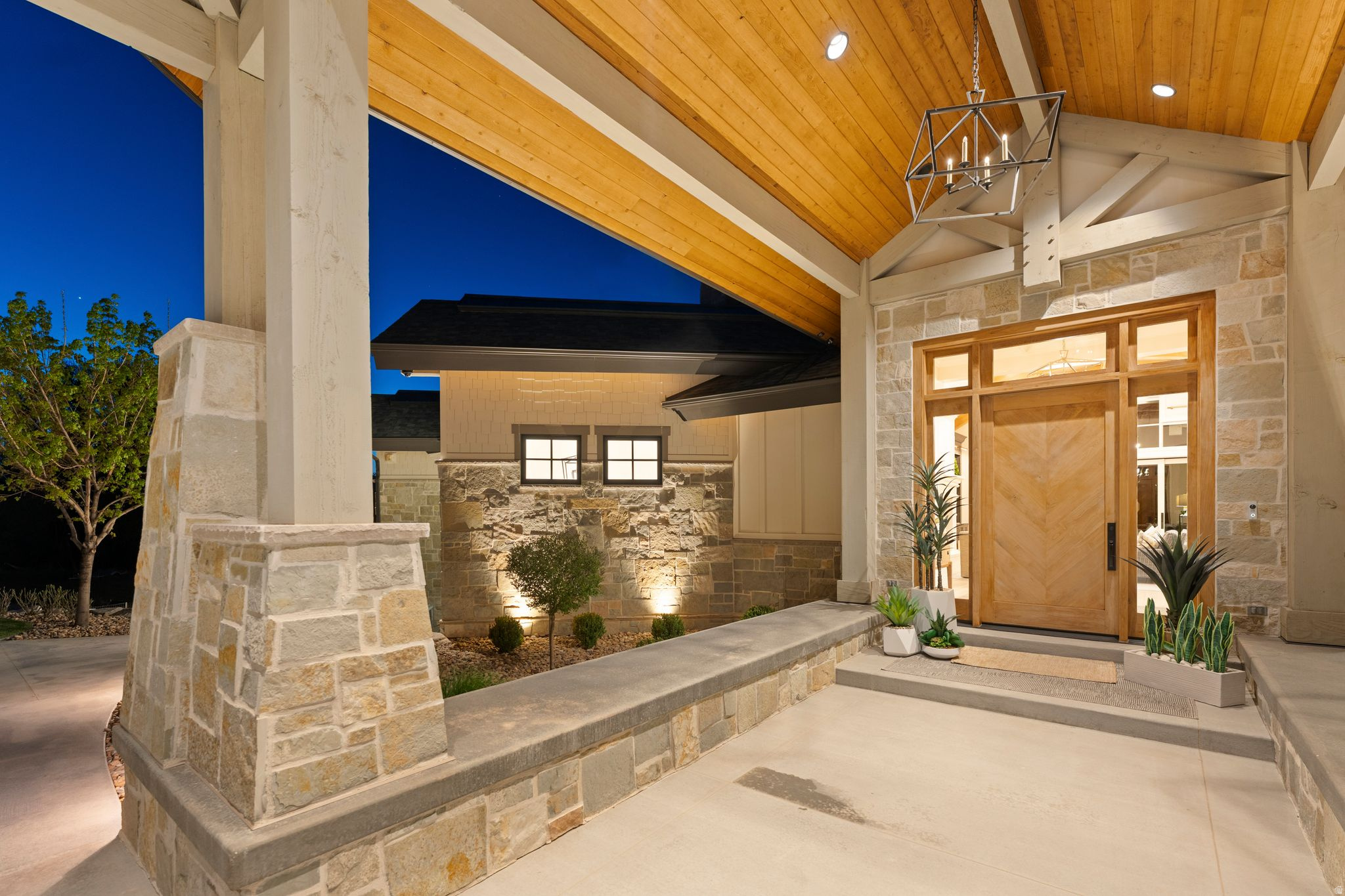 SILVER SUMMIT ESTATES - Residential